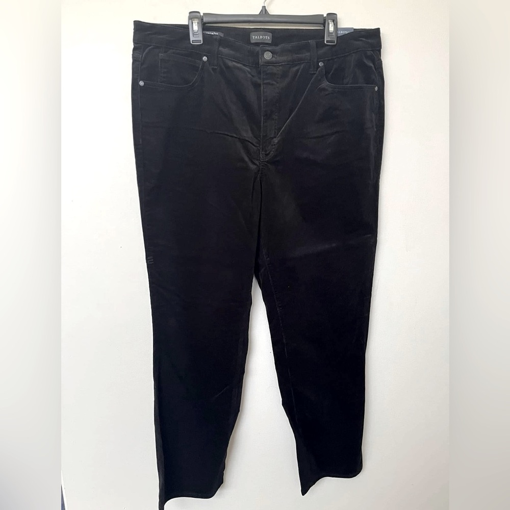 Talbots Black Corduroy Straight Leg Pants. Size 18. NWT.